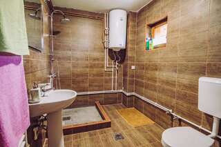 Дома для отпуска Original Wooden Lodge SG Жабляк Дом с 3 спальнями-20