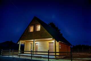 Дома для отпуска Original Wooden Lodge SG Жабляк Дом с 3 спальнями-25